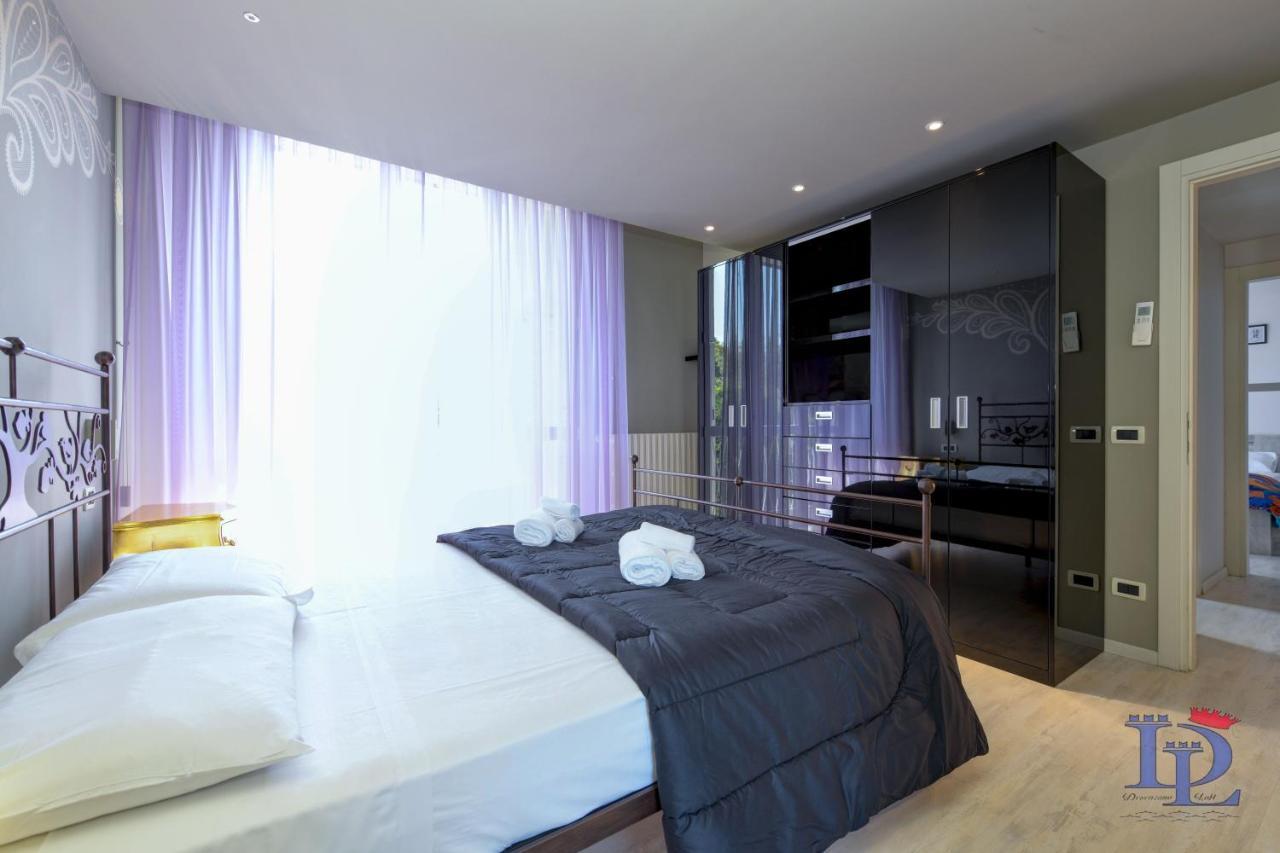Desenzanoloft Official Partner Marriott Homes & Villas - Villa Meraviglia ديسينسانو ديل غاردا المظهر الخارجي الصورة